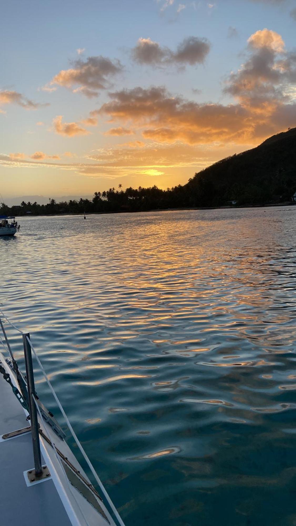 Catamaran Amaya - Sejour Insolite Sur Le Lagon De Moorea Hauru Bagian luar foto